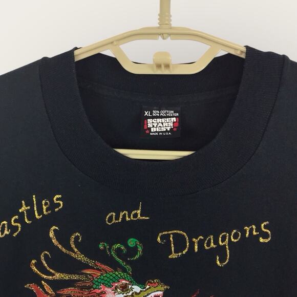 Screen Stars Best Vintage 90's Black Tee Castles & Dragons Graphic Glitt… - Picture 4 of 8